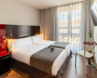 Sm Hotel Sant Antoni - Barcelona - Habitación