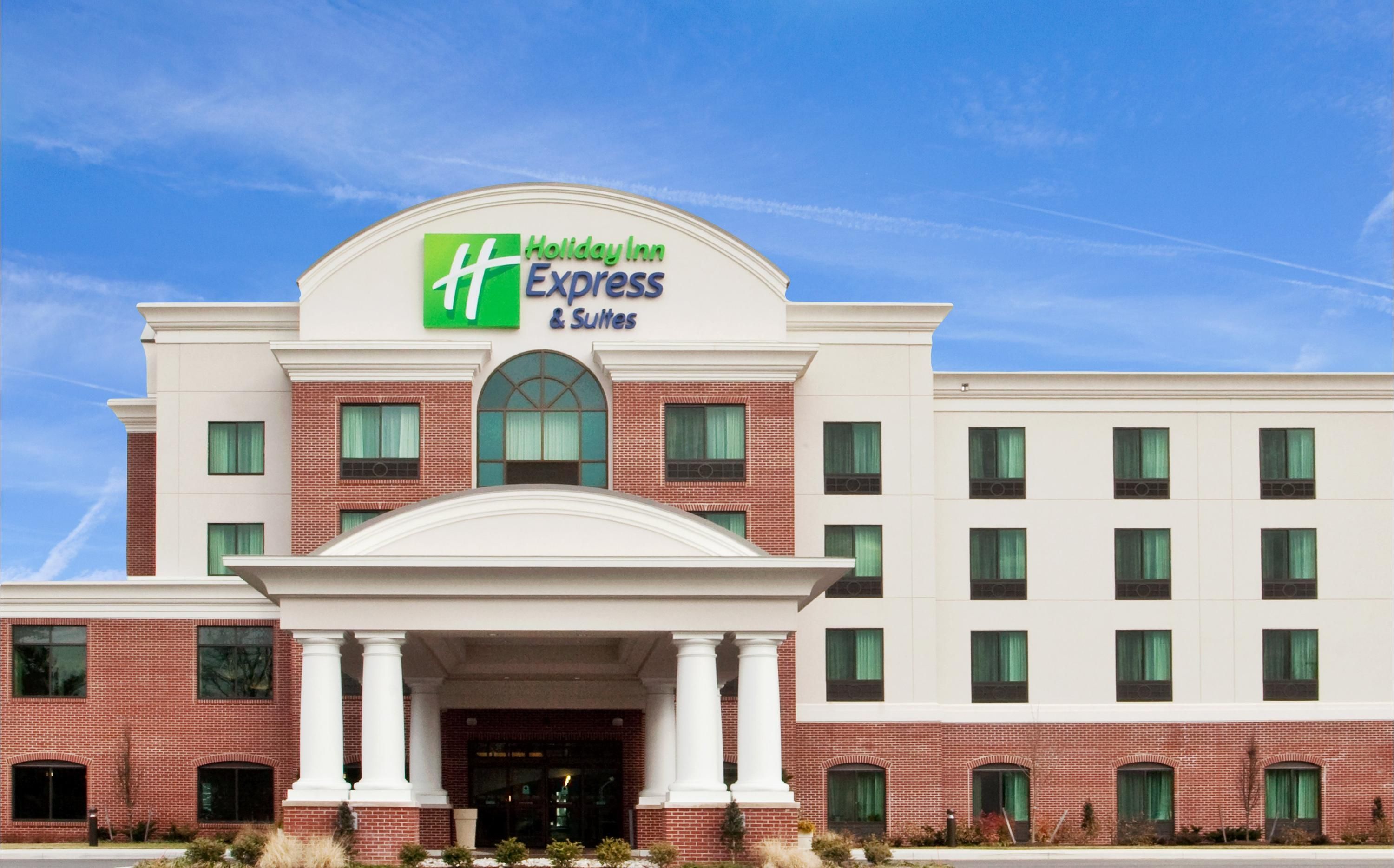 Building view of Holiday Inn Express & Suites Wilmington-Newark