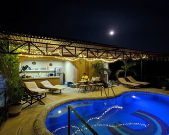 Casa Arcoiris Zihuatanejo B&B - Zihuatanejo - Piscina