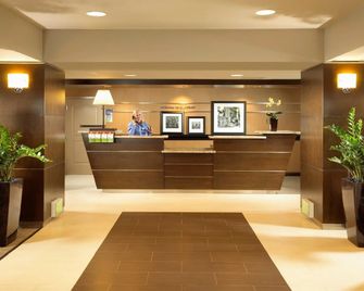 Hampton Inn Carlsbad-North San Diego County - קרלסבאד - דלפק קבלה