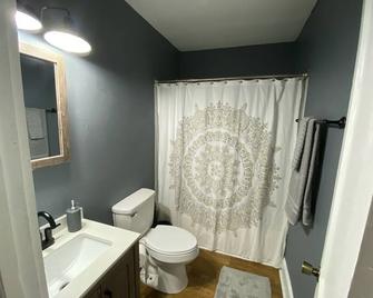 Beautiful bungalow in coffee county georgia - Douglas
