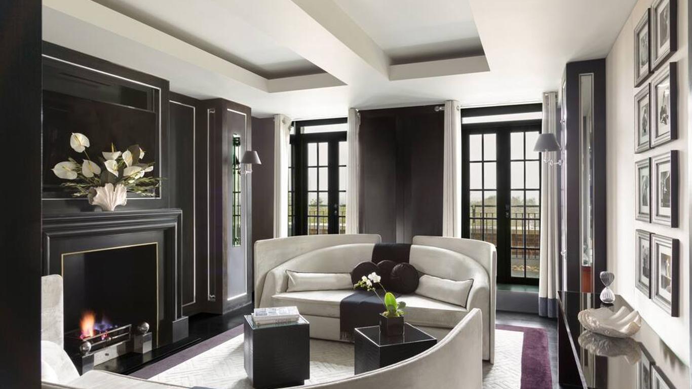 Grosvenor House Suites