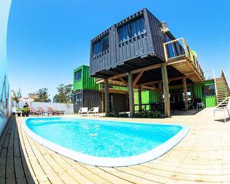 Innbox - Praia Do Rosa - Praia do Rosa - Piscina