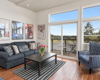 Seattle Vacation Home: The Depot - Seattle - Salon
