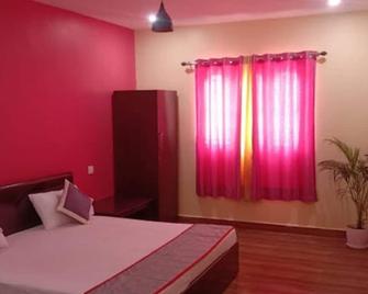 Arunai Grand - Kodaikanal - Bedroom