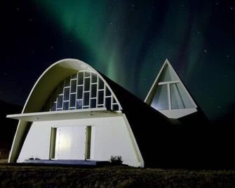Apotek Guesthouse - Hofn - Building
