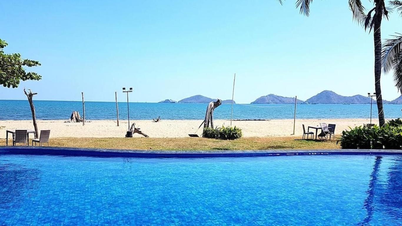 Luwansa Beach Hotel