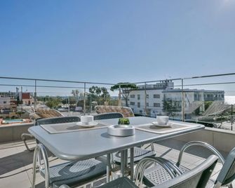 Castellmar Apartments - Castelldefels - Balcón