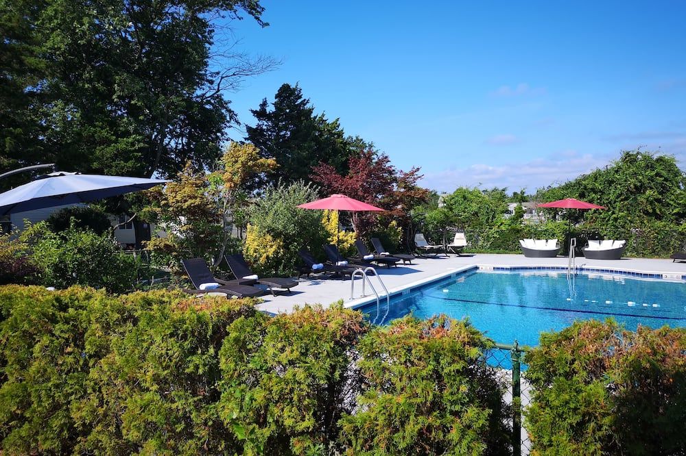 Bay Watch Hotel and Marina - Hampton Bays - Pool