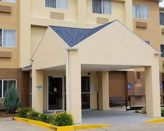 Wingate by Wyndham Great Falls - Great Falls - Edificio