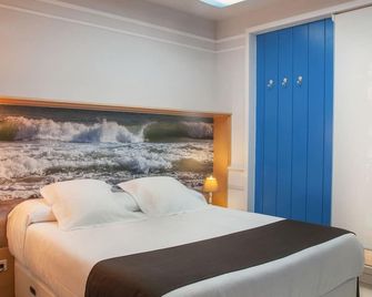 Hotel Ribes Roges - Vilanova i la Geltrú - Chambre