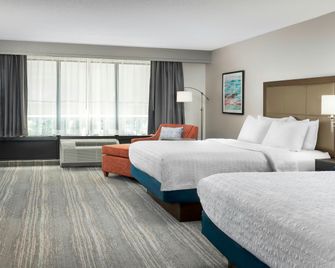 Hampton Inn & Suites Lake Mary At Colonial Townpark - לייק מרי - חדר שינה