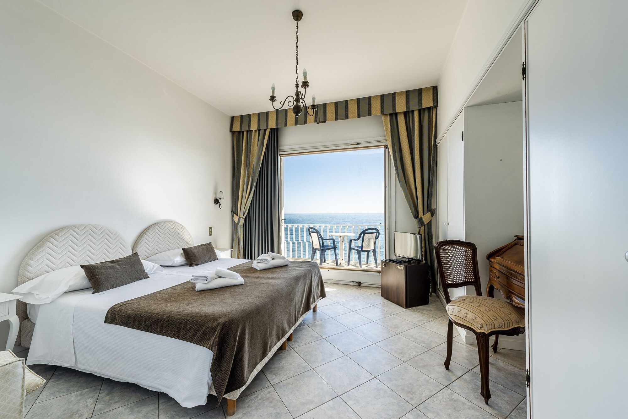 Hotel Ristorante Maga Circe - San Felice Circeo