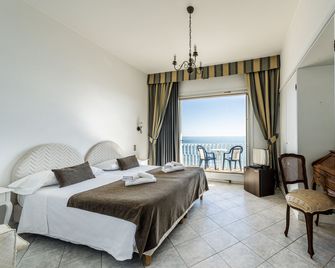 Hotel Ristorante Maga Circe - San Felice Circeo