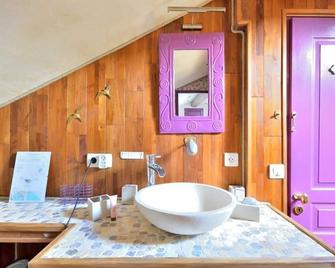 La Vignarelle - Callas - Baño
