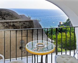 La Rosa Dei venti - Positano - Balcone