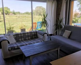 Villa contemporaine - La Réorthe - Sala de estar