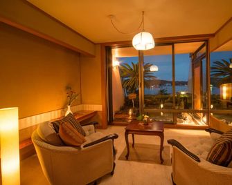 Kurofune Hotel - Shimoda