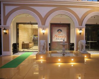 Hotel Nana's Palace - Daman - Salónek