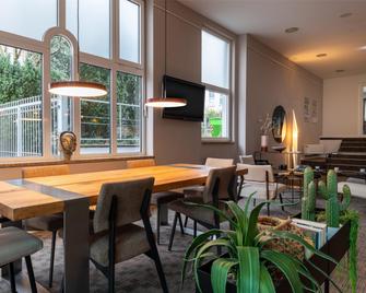 B&B HOTEL Eschweiler - Eschweiler - Restaurant