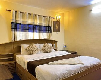Hotel Yog Darshan - Kathmandu - Bedroom