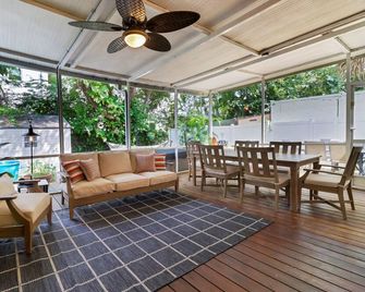 The Bungalow - Near Historic Downtown Fort Myers - Fort Myers - Pati