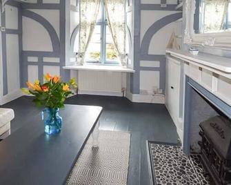 Blue Harbour Cottage - Torquay - Dining room