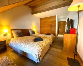 Auberge de l'Union - Arzier-Le Muids - Спальня