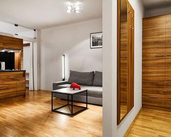 Krakow For You Main Square Apartments - Krakow - Living room