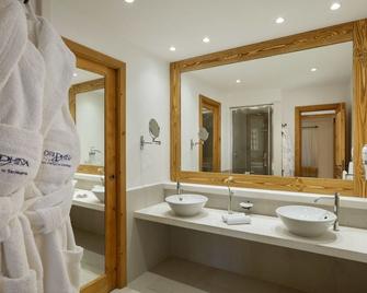 Park Hotel Cala di Lepre & Spa - Palau - Bathroom
