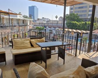 Hotel Flamingo Irapuato - Irapuato - Balkon