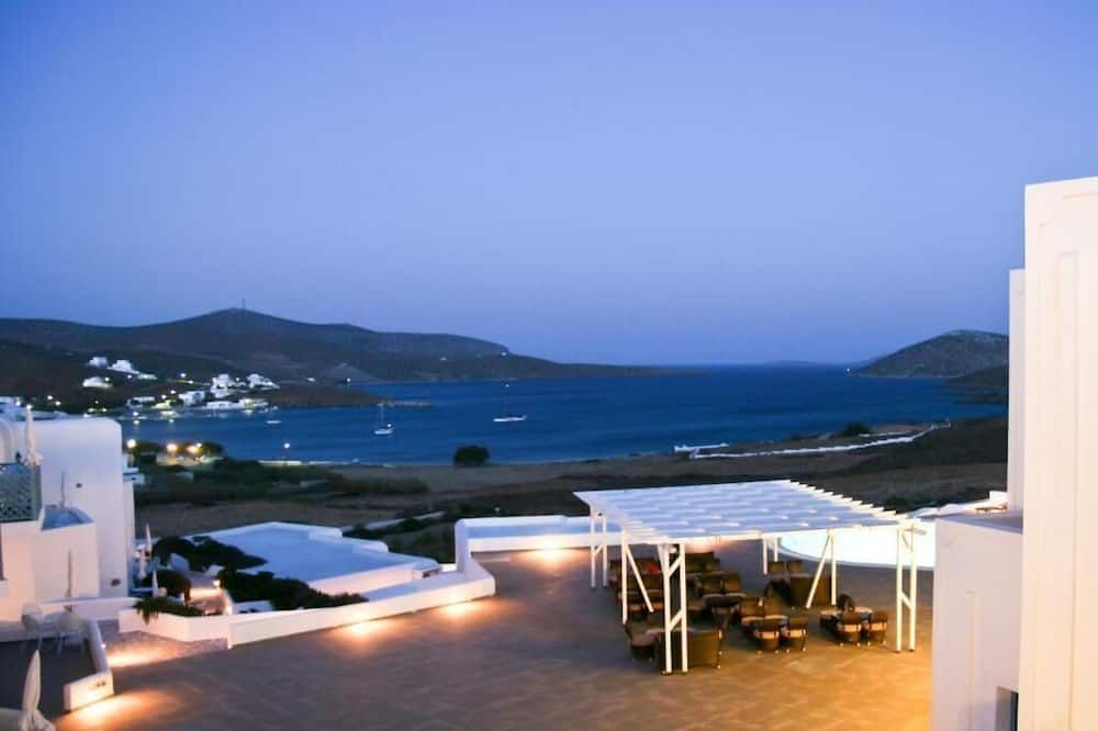 كاستيلانو فيليدج