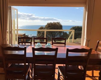 Peace, serenity & sea views - dolphins, wallabies & coastal walks - Penneshaw - Jídelna
