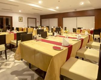 Mint Bundela Resort - Khajuraho - Restaurante