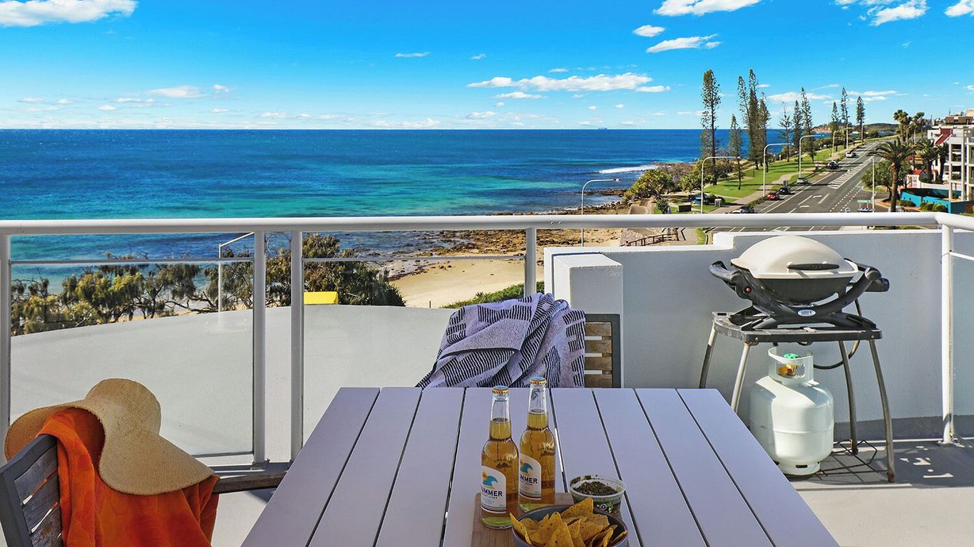 Grand Palais Boolarong Beachside Apartments