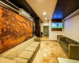 Airport Avenue Plaza - Nedumbassery