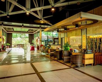 Beringgis Beach Resort & Spa - Kota Kinabalu - Lobby