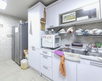 guesthouse hanra - Jeju City - Bucătărie