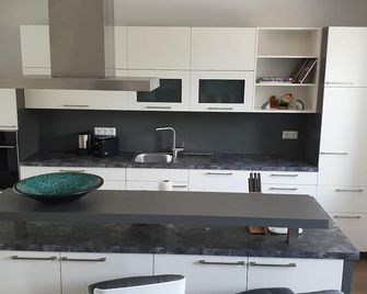 Charakterhaus - Neulengbach - Kitchen