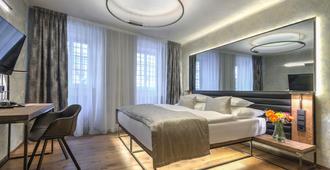 Hotel Waldstein - Prague - Bedroom
