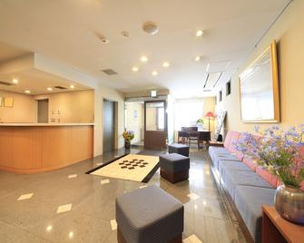 Hotel Morschein - מאטסומוטו - לובי