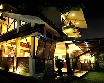 Griya Tetirah - Salatiga - Building