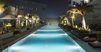 塔吉斯瓦爾納飯店 - 阿姆利則 - 游泳池