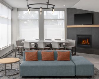 Hilton Garden Inn Queens/JFK Airport - קווינס - לובי