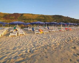 Villaggio Sabbie Bianche - Parghelia - Strand