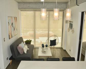 Cozy Stays Cayala Apartments 5 - Guatemala City - Living room