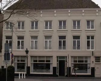 Hotel Sutor - Breda