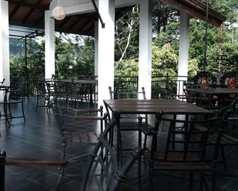 Sangrilla Holiday Resort - Bandarawela - Restaurace