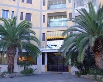 Hotel San Luca - Rossano - Gebouw