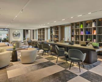 Koenigshof, a Luxury Collection Hotel, Munich - München - Lounge